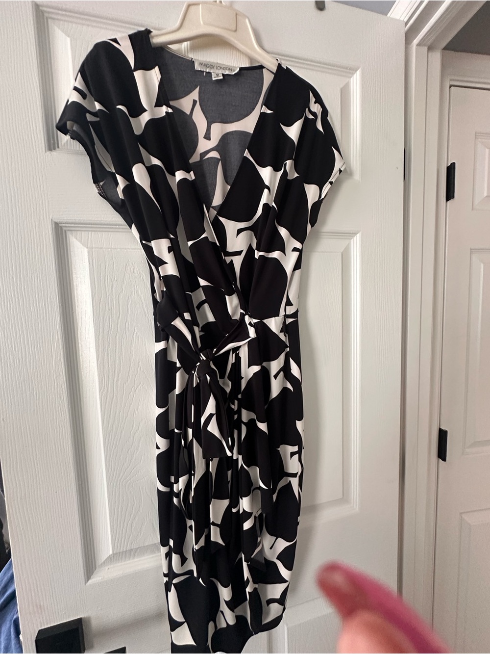 Maggy London Black and White Abstract Print Wrap Midi Dress